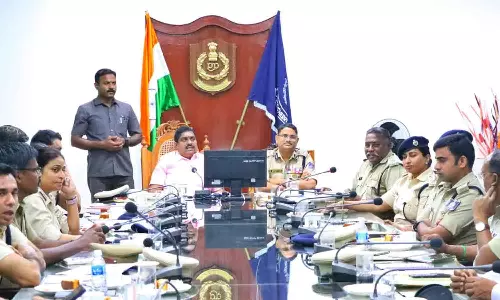 போலீசார் இரவு நேர ரோந்தை முடுக்கிவிட வேண்டும்