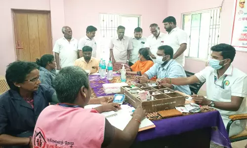 துப்புரவு பணியாளர்களுக்கு சிறப்பு மருத்துவ முகாம்