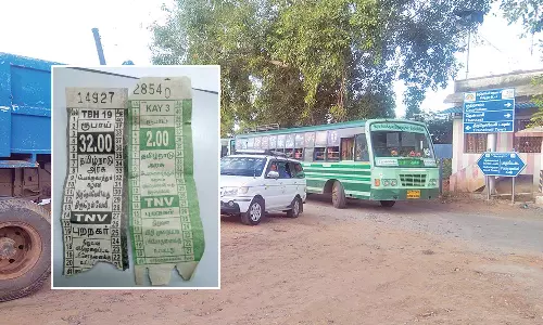 நெல்லை-தென்காசி பஸ்களில்  கூடுதல் கட்டணம் வசூல்- நேரமும் விரயமாவதால் பயணிகள் அதிருப்தி