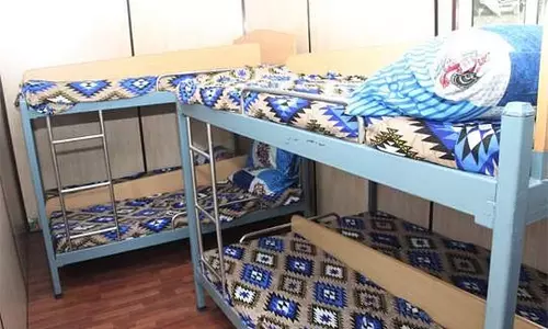 திருப்பதி கோவிலில் பக்தர்கள் வசதிக்காக நடமாடும் கன்டெய்னர் அறைகள் அறிமுகம்