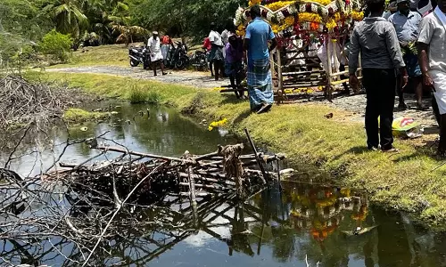 வல்லாகுளத்துபாளையம் மயானத்திற்கு  அடிப்படை வசதிகளை செய்துதர கோரிக்கை
