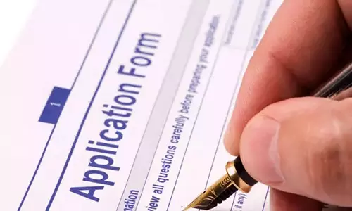 மாணவ-மாணவிகள் கல்வி உதவித்தொகை பெற விண்ணப்பிக்கலாம்