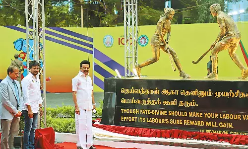 சென்னையில் ரூ.16 கோடியில் மேம்படுத்தப்பட்ட ஆக்கி மைதானம்: முதலமைச்சர் மு.க.ஸ்டாலின் திறந்து வைத்தார்