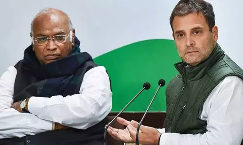 எம்.எல்.ஏக்கள் புகார் எதிரொலி: கர்நாடக அமைச்சர்கள், மூத்த தலைவர்கள் வருகிற 2-ந் தேதி டெல்லிக்கு வர காங். மேலிடம் அழைப்பு