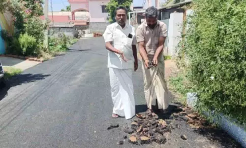 பல்லடத்தில் தரமற்ற சாலை -ஒப்பந்ததாரர் மீது புகார்