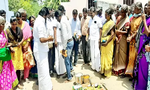ஓட்டப்பிடாரம் அருகே ரூ.20 லட்சம் மதிப்பீட்டில்  வளர்ச்சி திட்டப்பணிகள்-சண்முகையா எம்.எல்.ஏ. பங்கேற்பு