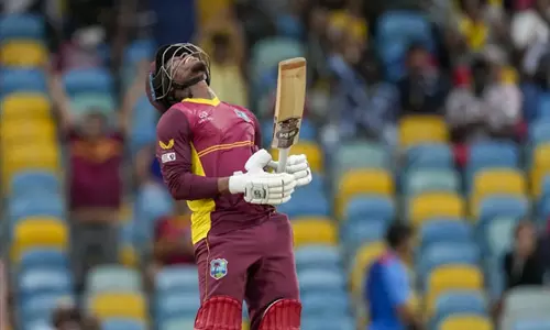 2வது ஒருநாள் கிரிக்கெட் போட்டி- வெஸ்ட் இண்டீஸ் அணி அபார வெற்றி