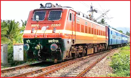 திருப்பூர் வழியாக இயக்கப்படும் ரெயில்களின் நேரத்தில் மாற்றம்