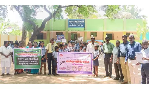 பரிக்கல்பட்டு அரசு பள்ளியில் டெங்கு விழிப்புணர்வு பேரணி