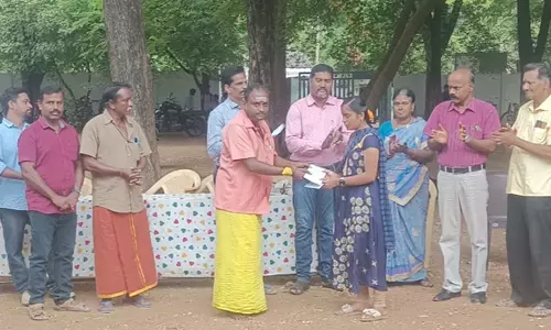 மாணவ- மாணவிகளுக்கு பரிசளிப்பு விழா