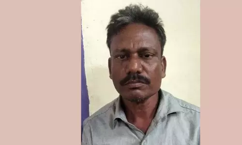 பண்ருட்டி அருகே கள்ளக்காதலியை சரமாரியாகதாக்கிய கூலி தொழிலாளி கைது