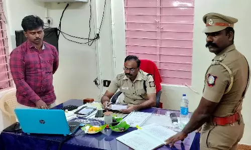 சொக்கம்பட்டி போலீஸ் நிலையத்தில் எஸ்.பி. திடீர்  ஆய்வு