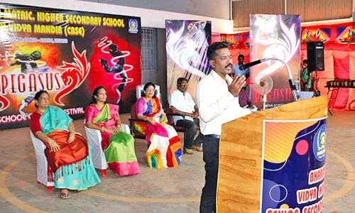 இலஞ்சி பாரத் கல்வி குழுமத்தில் கலைத்திருவிழா போட்டிகள்