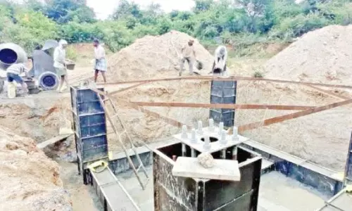 சிகரமாகனப்பள்ளி வனக்கிராமத்தில் செல்போன் கோபுரம் அமைக்க நடவடிக்கை