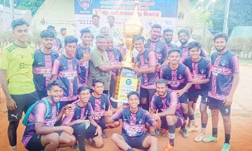 மாநில அளவிலான கால்பந்தாட்ட போட்டியில் மயிலாடுதுறை அணி முதலிடம்