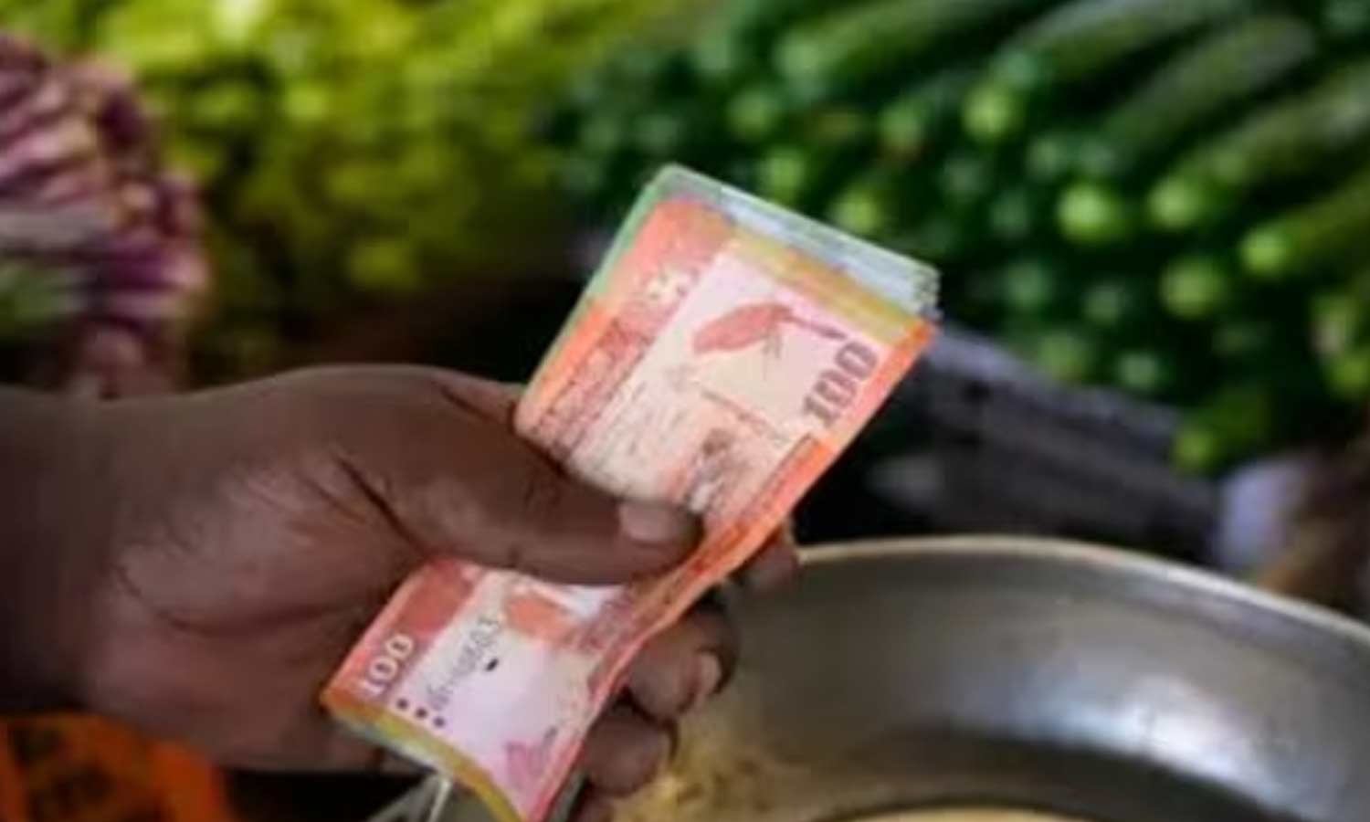 2 ஆண்டுகளுக்கு பிறகு இலங்கையில் பண வீக்கம் குறைந்தது- பொருளாதார நெருக்கடியில் இருந்து மீளுகிறது