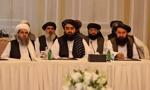 2 வருடங்களுக்கு பிறகு தலிபானுடன் அமெரிக்கா முதல் முறையாக பேச்சுவார்த்தை