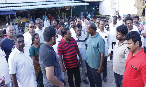 வடசேரி காய்கறி சந்தையில் மேயர் மகேஷ் இன்று மீண்டும் திடீர் ஆய்வு