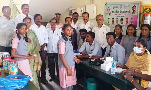 மாணவர்களுக்கு ரத்த சோகை கண்டறியும் முகாம்