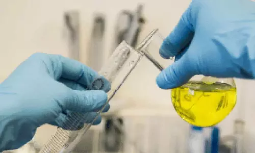 பள்ளியில் அமோனியா எரிவாயு தொட்டி வெடித்து விபத்து- 9 மாணவர்கள், ஆசிரியருக்கு உடல்நலக்குறைவு