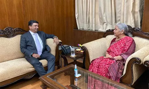 வருமான வரி தாக்கல் செய்வோர் விவரங்களை வழங்கிய மத்திய அரசு.. நிதி மந்திரியை சந்தித்து நன்றி தெரிவித்த பிடிஆர்