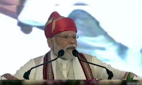 சுதந்திரப் போராட்டத்தை வலுப்படுத்த பத்திரிகையின் முக்கியத்துவத்தை புரிந்துக் கொண்டவர் திலகர்- பிரதமர் மோடி