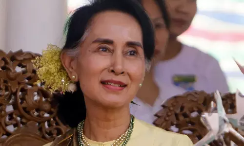 மியான்மரில் ஆங் சான் சூகியின் சிறை தண்டனை குறைப்பு