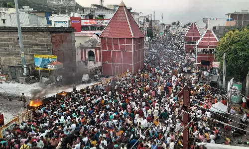 திருவண்ணாமலையில் 13 லட்சம் பக்தர்கள் பவுர்ணமி கிரிவலம்