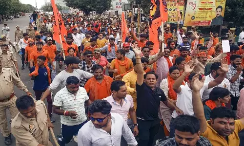 அரியானா கலவரத்தை கண்டித்து விஷ்வ இந்து பரிஷத் மற்றும் பஜ்ரங் தள ஆர்வலர்கள் போராட்டம்