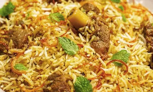 திருமங்கலம் அருகே கோவில் திருவிழா: கிடாய்கள் பலியிட்டு பக்தர்களுக்கு 1500 கிலோ பிரியாணி விருந்து