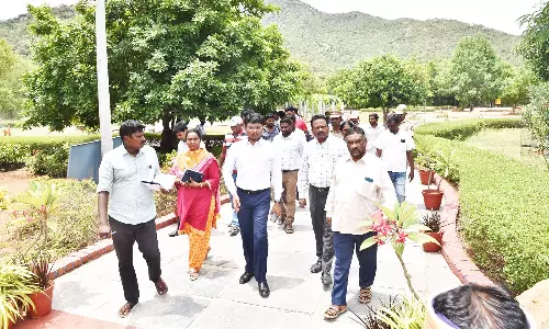 9 ஏக்கர் பரப்பளவில் அமைக்கப்பட்ட பூங்காவை கலெக்டர் ஆய்வு