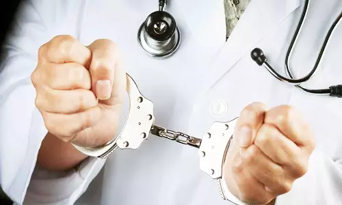 போலி பெண் டாக்டர் கைது