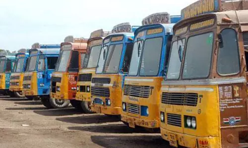 நாமக்கல் லாரி உரிமையாளர்கள் சங்க புதிய நிர்வாகிகள் தேர்தல்