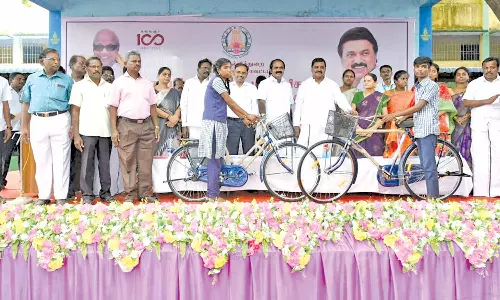 மயிலாடுதுறை மாவட்டத்தில் மருத்துவக்கல்லூரி அமைக்க நடவடிக்கை எடுக்கப்படும்