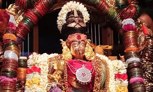 அருள் பொங்கும் ஆடி மாதம்