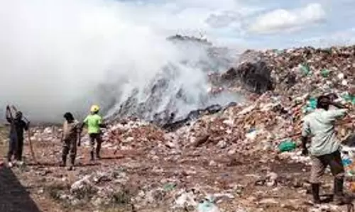 மாநகராட்சி குப்பை கிடங்கில் தீ