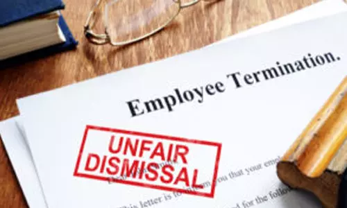 பணி நீக்கம் செய்த நிறுவனம், அமெரிக்க ராணுவ செயலர் மீது வழக்கு தொடர்ந்த இந்தியர்