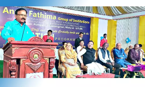 முதலாம் ஆண்டு மாணவர்களுக்கு வழிகாட்டல், நெறிப்படுத்தும் நிகழ்ச்சி