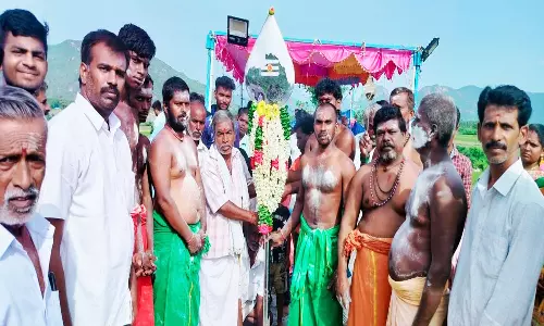 நாராயணமங்கலம் முருகன் கோவிலில் வேல் பிரதிஷ்டை