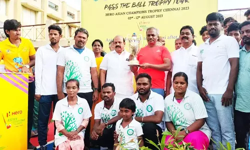 ஆசிய ஆக்கி வீரர்களுக்கு மரக்கன்றுகள்