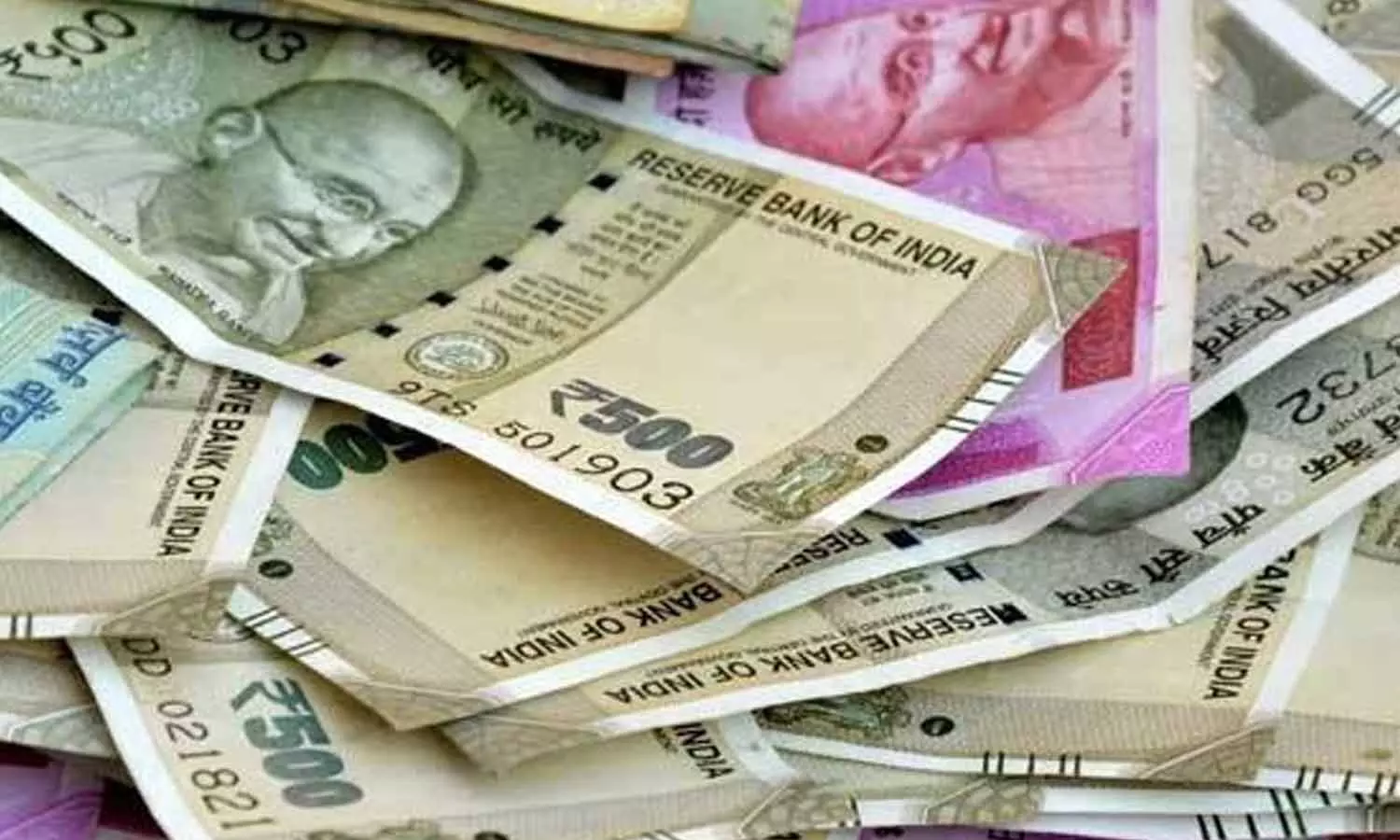 தாய்கோ வங்கியில் ரூ. 94 லட்சம் மோசடி- 3 ஆண்டுகளாக தலைமறைவாக இருந்த 3 பேர் கைது தாய்கோ வங்கியில் ரூ. 94 லட்சம் மோசடி- 3 ஆண்டுகளாக தலைமறைவாக இருந்த 3 பேர் கைது