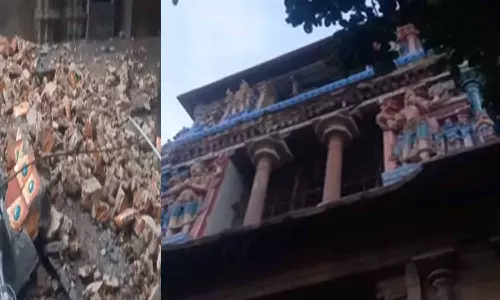 ஸ்ரீரங்கம் கோயில் கிழக்கு கோபுரம் முதல் நிலையில் உள்ள சுவர் இடிந்து விழுந்தது