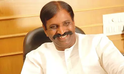 போதையிலிருந்து இளைய தலைமுறையைக் காப்பது கல்வியினும் தலையாயது- வைரமுத்து