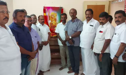 தீரன் சின்னமலை 219-ம் ஆண்டு நினைவு அஞ்சலி