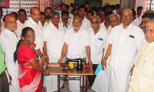 அரியாங்குப்பம் தொகுதியில் நலத்திட்ட உதவிகள்