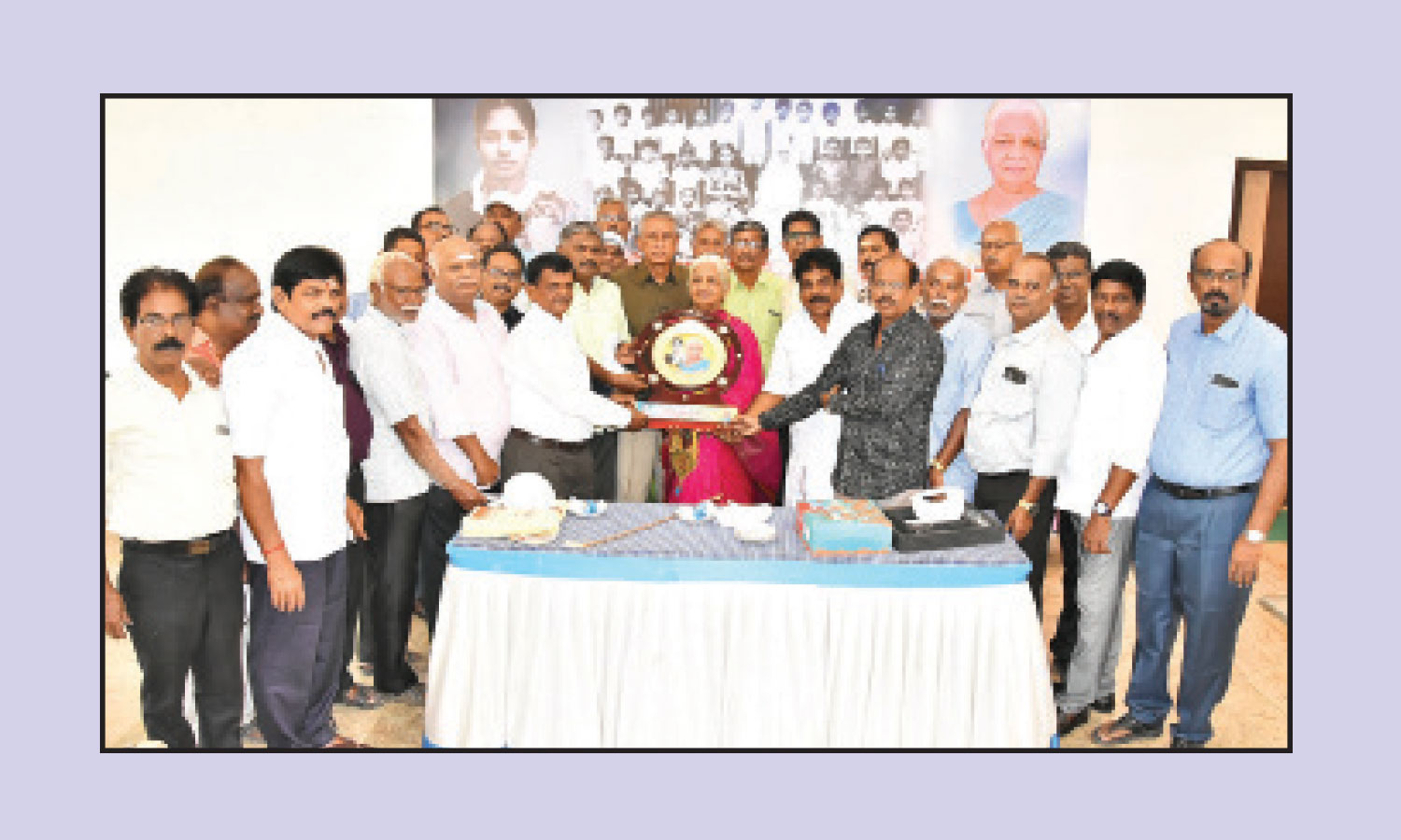 பழைய மாணவர்கள் சந்திப்பு நிகழ்ச்சி