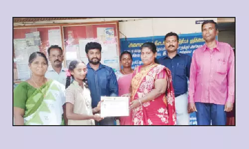 மானாமதுரை பள்ளி மாணவி சாதனை