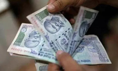 உத்திரமேரூர் அருகே உப்பு வியாபாரியை தாக்கி ரூ.16 ஆயிரம் பறிப்பு