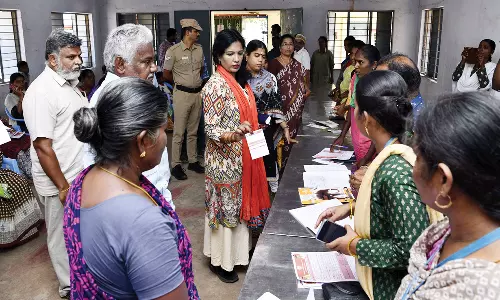 ஆண்டிபட்டியில் மகளிர் உரிமை தொகை 2ம் கட்ட விண்ணப்ப பதிவு முகாம்
