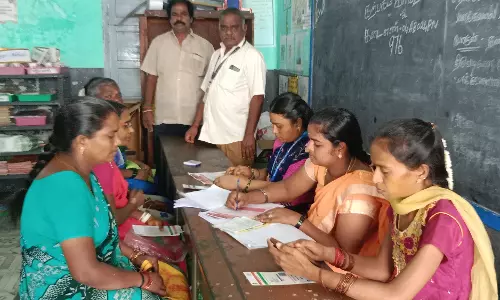 ஜோலார்பேட்டை, அரக்கோணம் ெரயில் நிலையங்களை நவீனப்படுத்தும் பணியை பிரதமர் மோடி தொடங்கி வைத்தார்